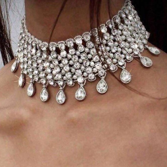 Jewelry - New Boho Elegant Silver Stacked Teardrop Crystal Choker Necklace